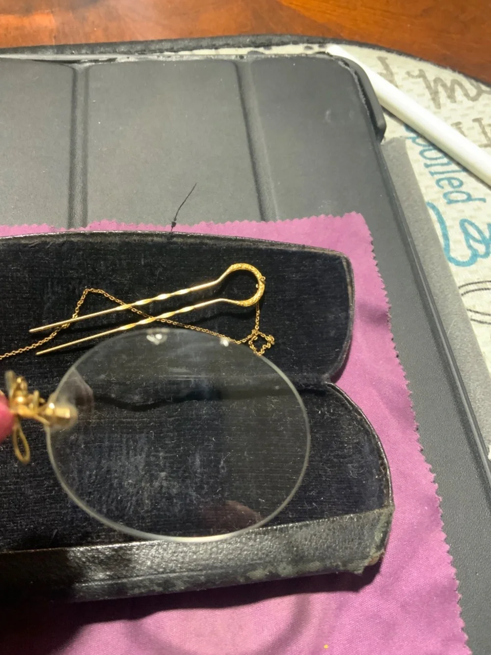 Victoriann 1890s-1920s Eyeglasses and Case 20262708-0002